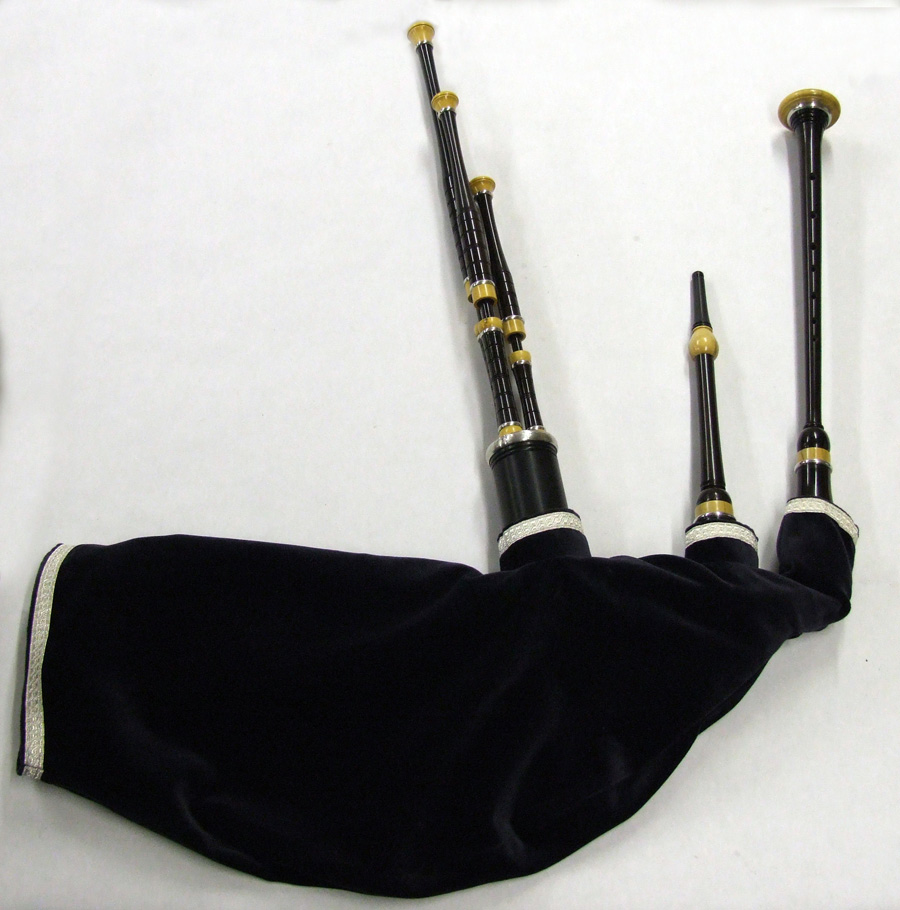 bowpewsmallpipesfull3